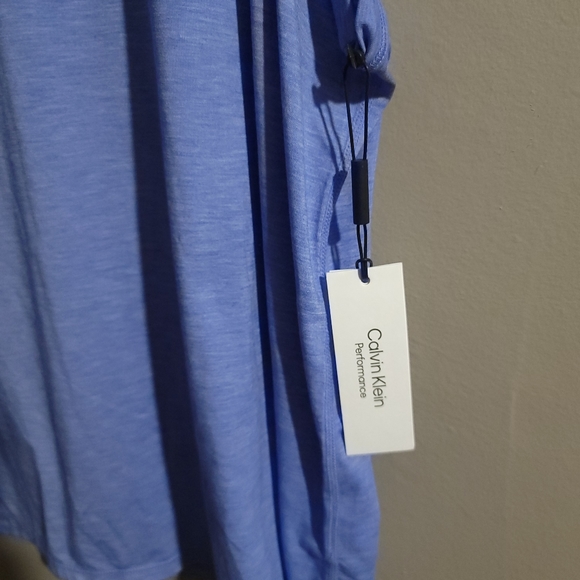 Calvin Klein NWT Blue Sleeveless Performance Activewear Tank Top - SIZE LARGE - Picture 3 of 7